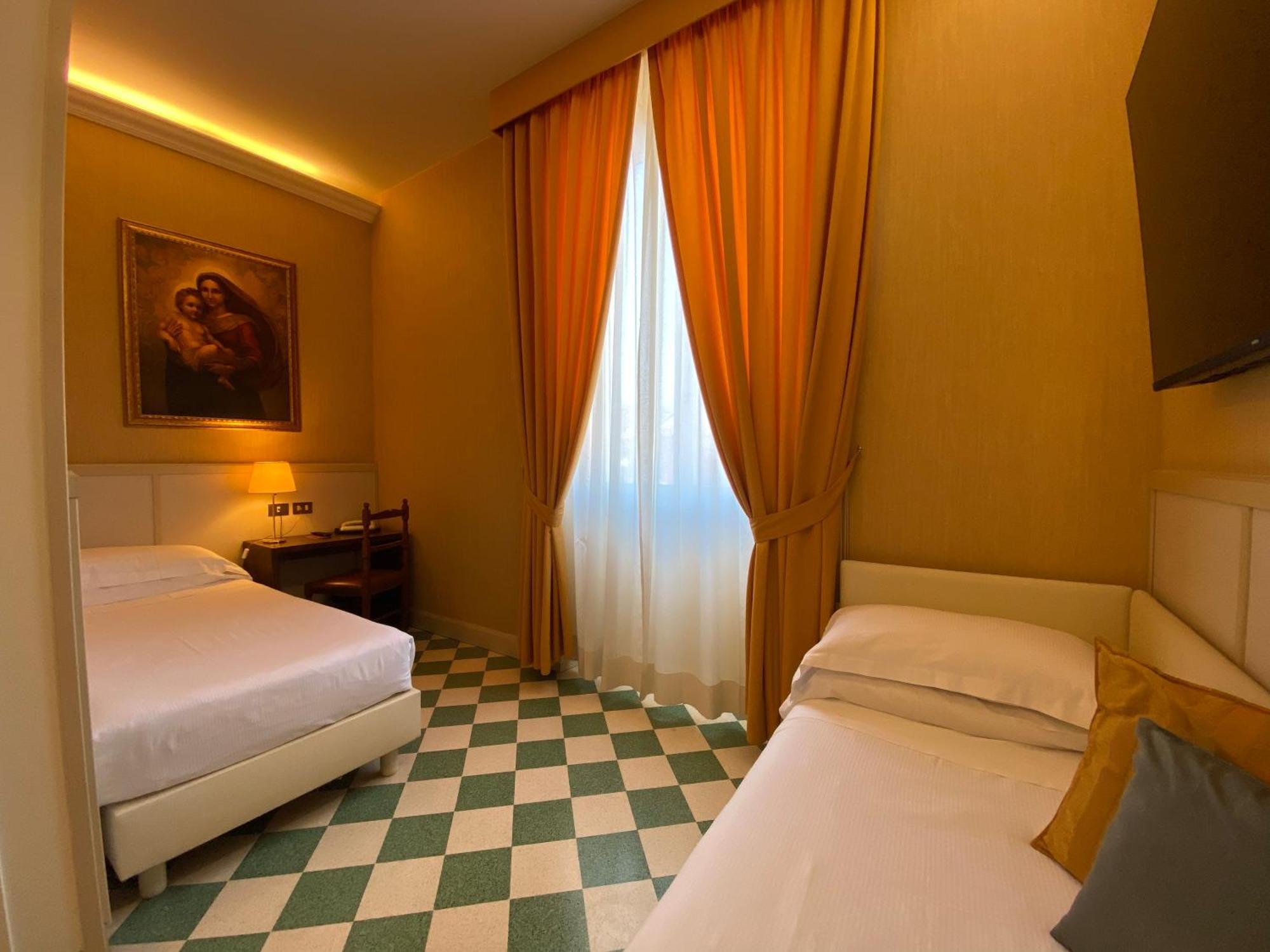 Basilica 3* Rom